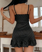 Camisón ajustado de lunares con tirantes finos