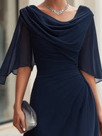 Marina™ | Vestido midi de gasa con cuello drapeado y fruncido lateral