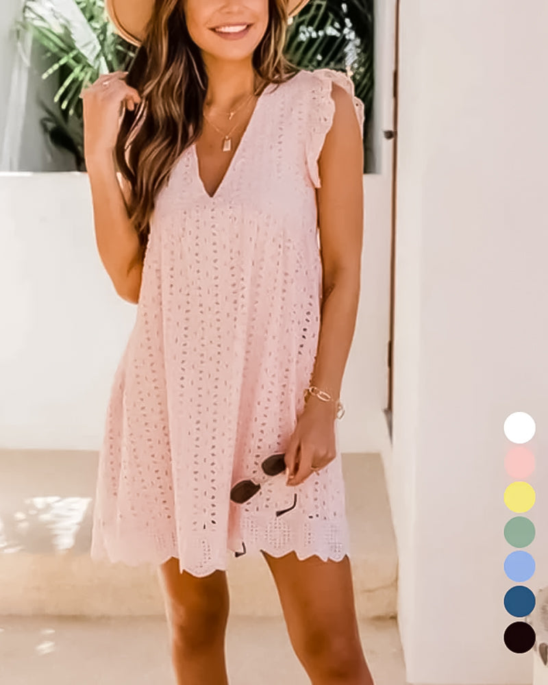 Vestido corto de encaje con volantes
