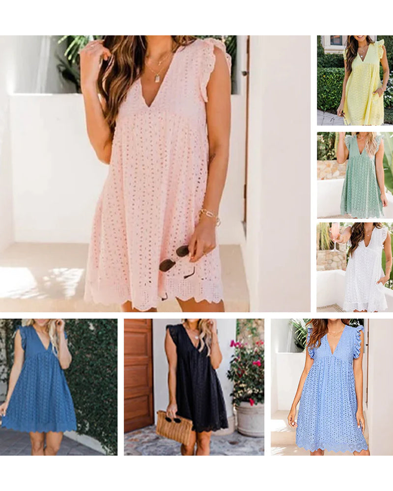 Vestido corto de encaje con volantes