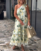 Vestido largo asimétrico floral de un hombro
