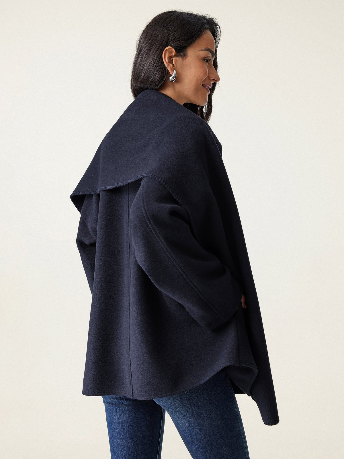 Alba™ | Abrigo convertible con cuello bufanda y bolsillos