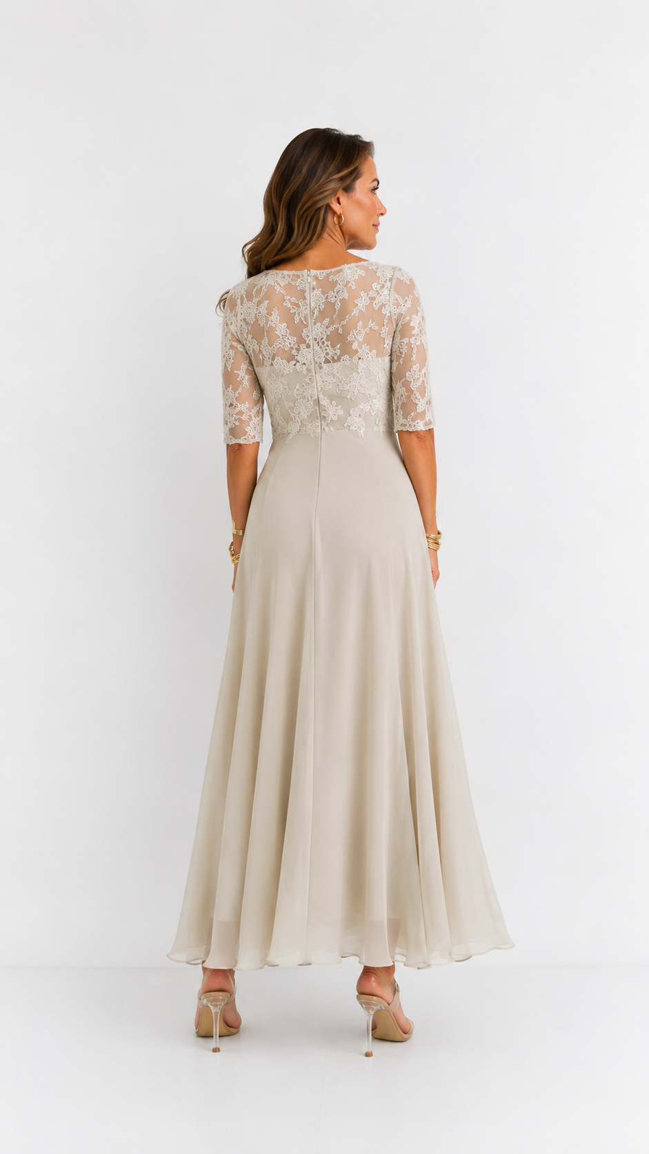 Vestido midi elegante con detalles de encaje