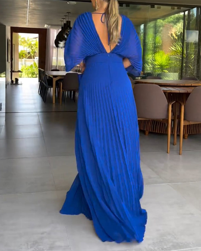 Vestido largo plisado de gasa con escote en V y espalda descubierta