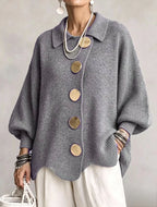 Victoria - Cárdigan oversized con grandes botones dorados - vista 3