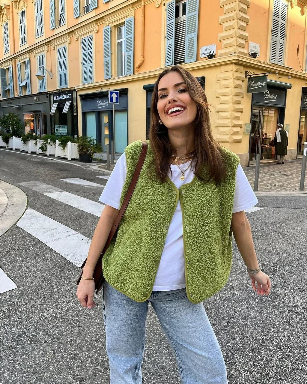 Grace™ | Chaleco de borreguito sin mangas con escote en V