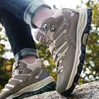 Isaiah™ | Botas de trekking impermeables de caña media