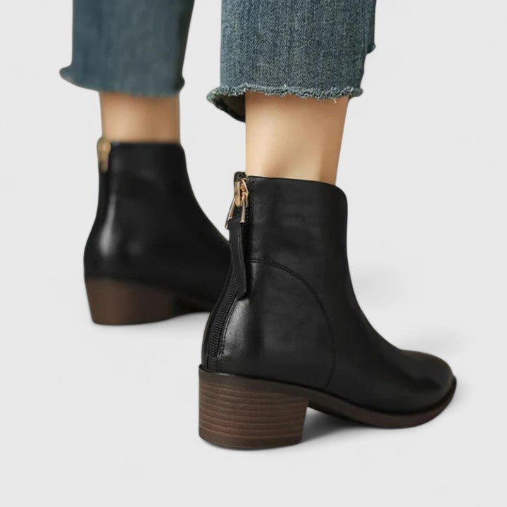 Ashley™ | Botines camperos de piel planos con punta fina