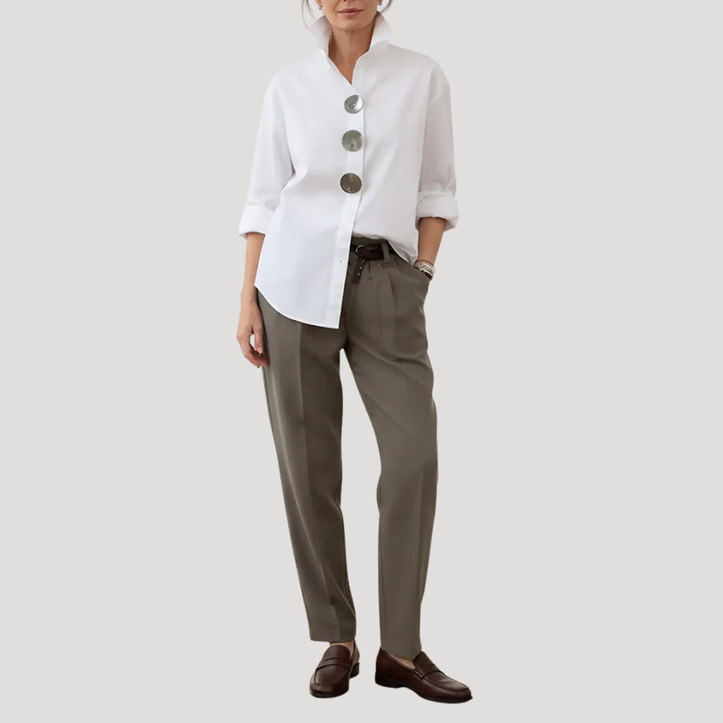 Sarah™ | Blusa elegante de cuello alto con botones