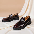 Roland™ | Mocasines de piel con hebilla y suela track