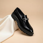 Roland™ | Mocasines de piel con hebilla y suela track