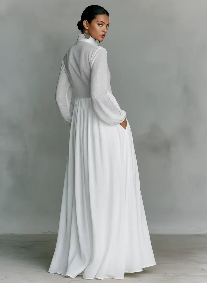 Lucy™ | Vestido de novia sencillo de manga larga con botones