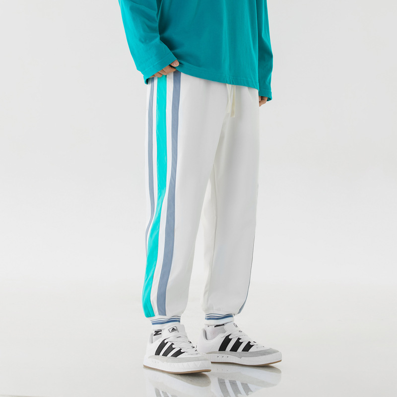 Frank™ | Jogger deportivo con rayas laterales y cintura elástica