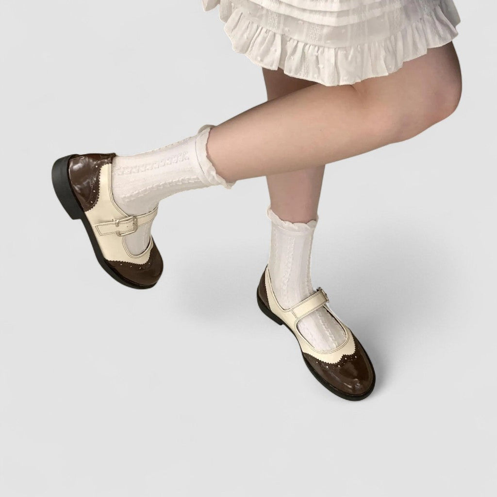 Nadia™ | Zapatos Mary Jane de charol con detalle brogue