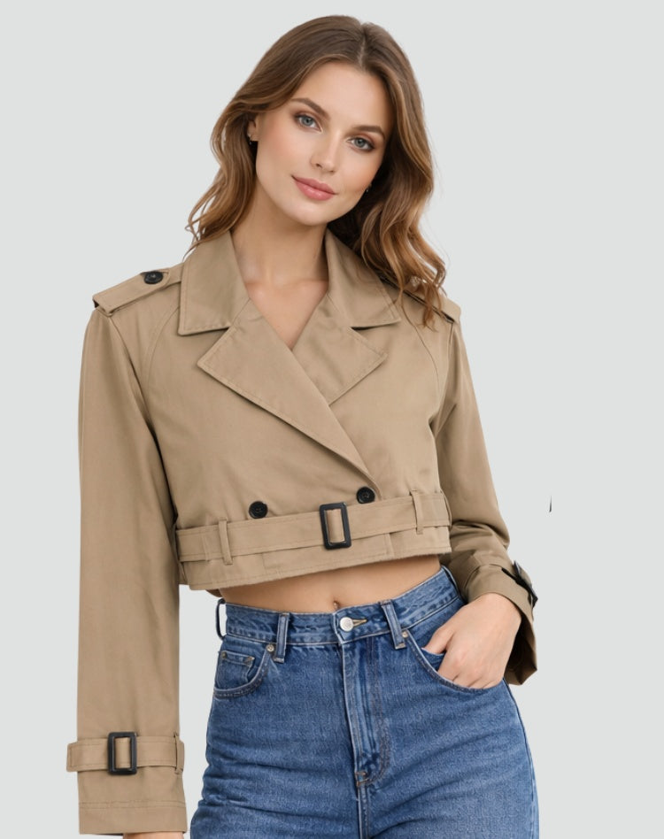 Reagan™ | Gabardina corta cruzada con cinturón