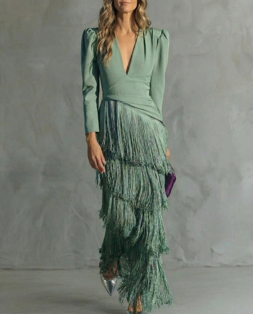 Bella™ | Vestido largo de invitada de invierno con flecos y manga larga