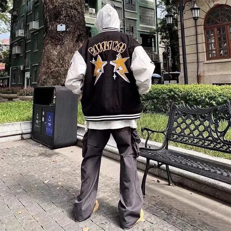 Derek™ | Chaqueta varsity oversize con parches bordados