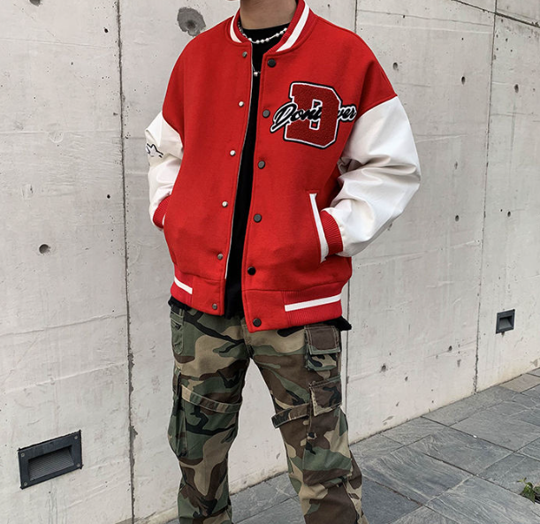 Derek™ | Chaqueta varsity oversize con parches bordados