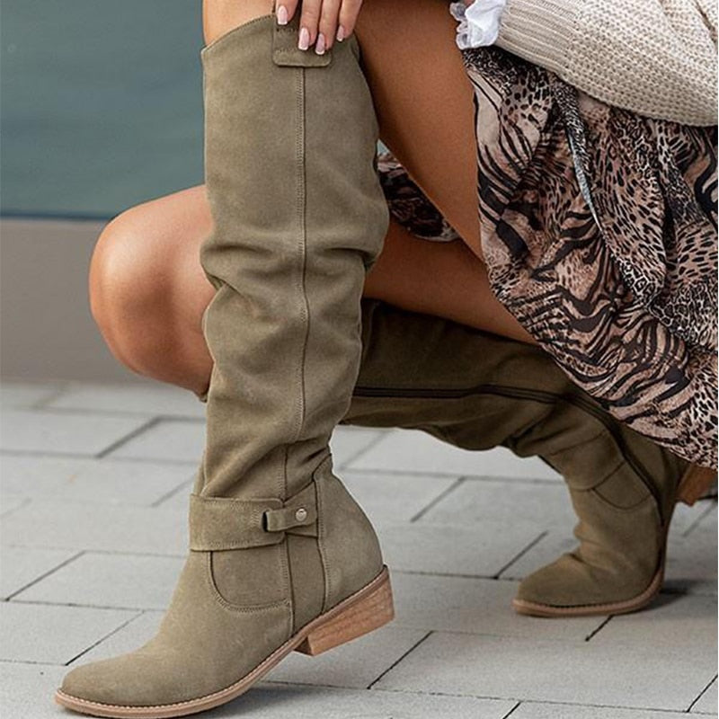 Camille™ | Botas altas de ante con caña fruncida