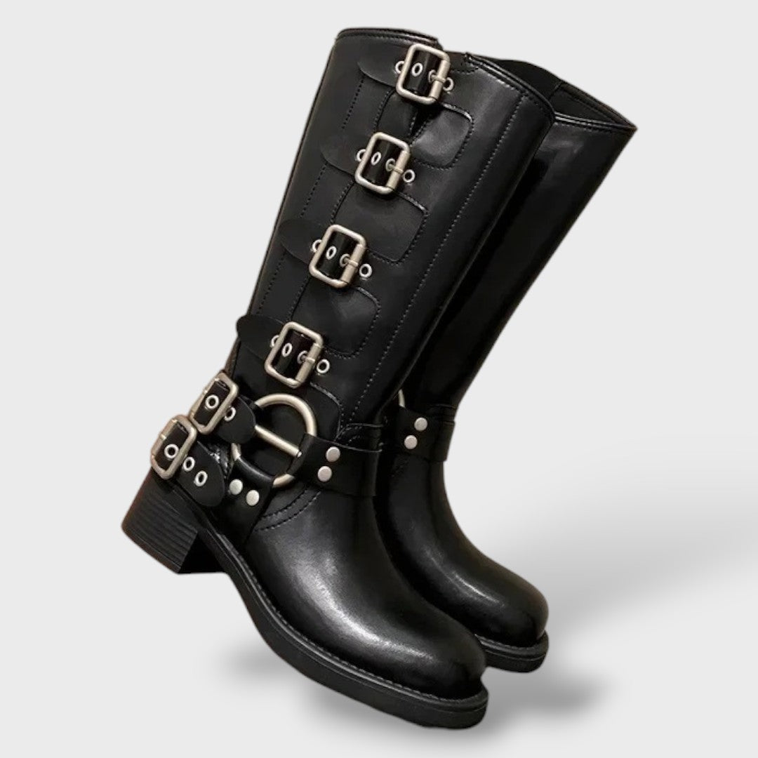 Alexa™ | Botas camperas altas de piel con hebillas