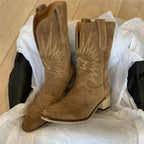Gemma™ | Botas camperas altas bordadas