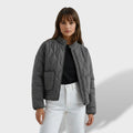 Eden™ | Chaqueta acolchada corta con cuello mao