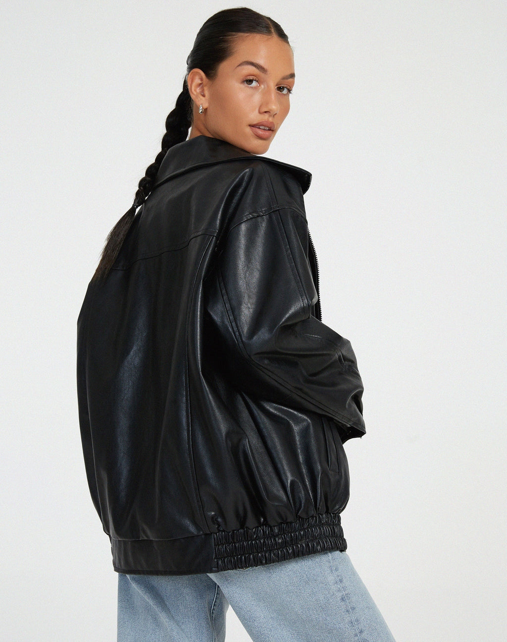 Angela™ | Chaqueta oversize efecto piel con cremallera y solapas