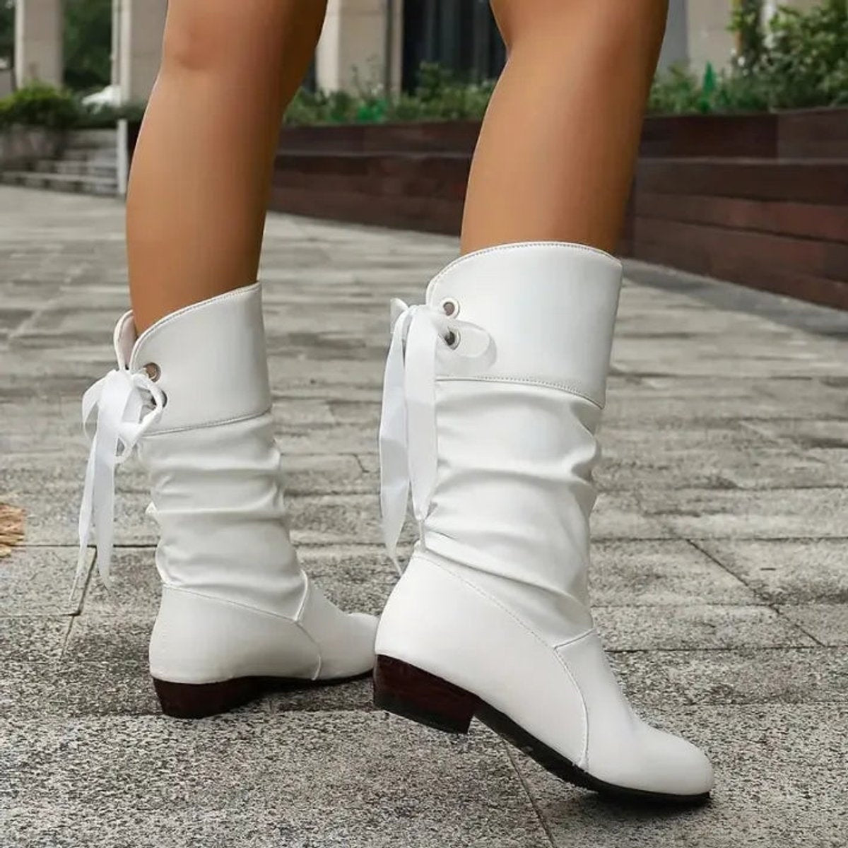 Nicole™ | Botas planas de mujer de caña media con cordones