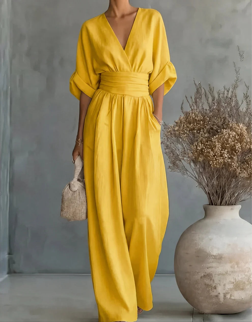 Daniela - Mono elegante de escote en V y pierna ancha - vista 3