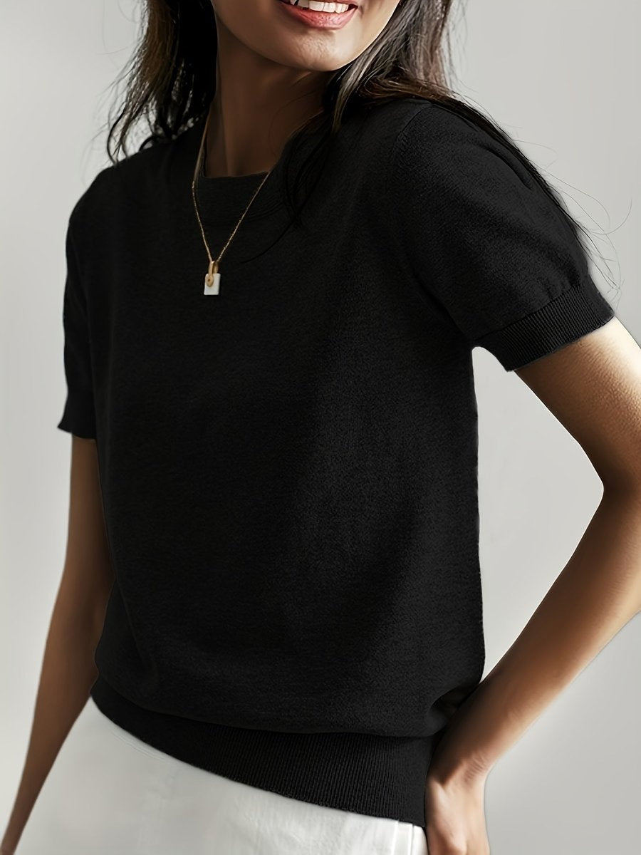 Emily™ | Jersey fino de punto de manga corta y cuello redondo