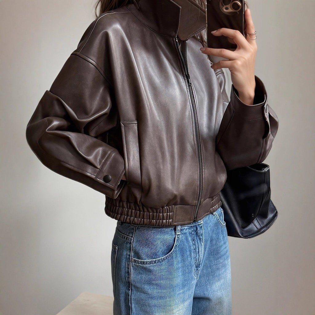 Daphne™ | Chaqueta motera de polipiel con cintura elástica