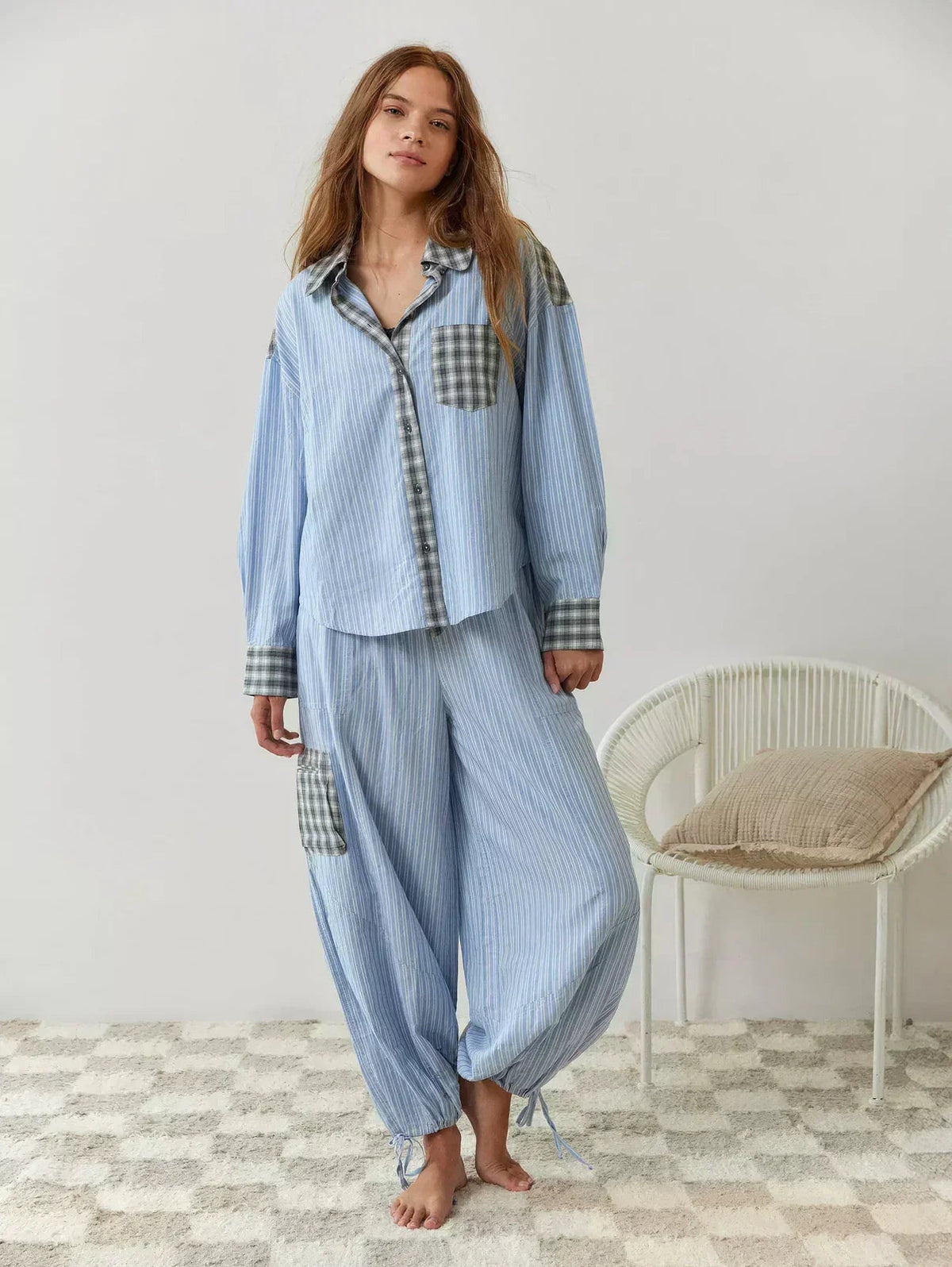 Elena™ | Pijama de cuadros con camisa abotonada y pantalón
