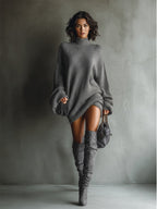 Megan™ | Vestido jersey corto oversize con cuello alto