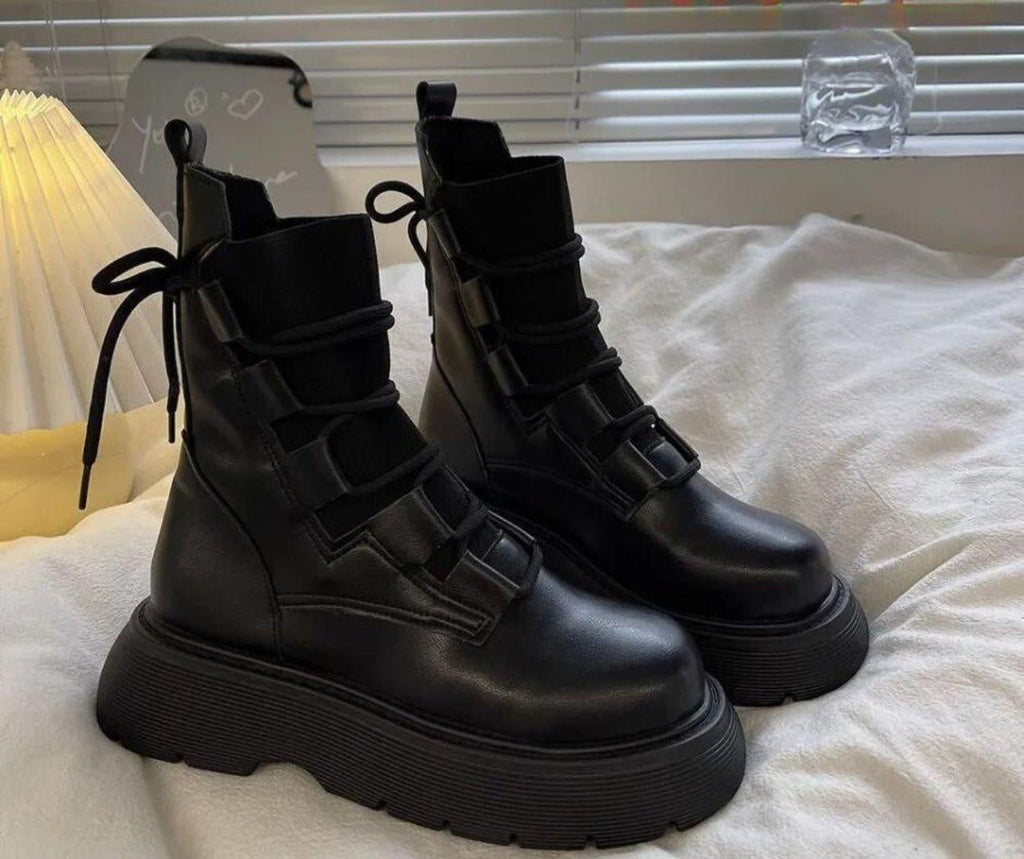 Rosalie™ | Botines militares de plataforma con hebillas