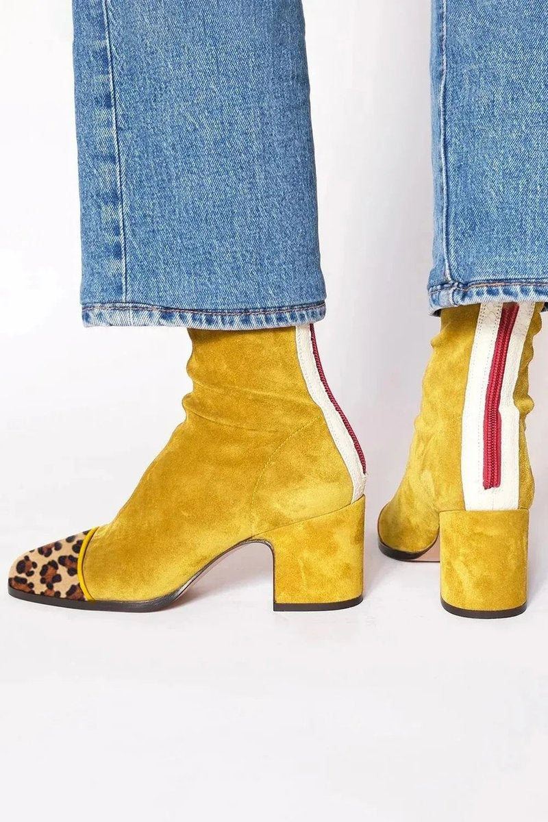 Josie™ | Botines de ante con estampado leopardo y tacón de bloque