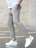 Alexander™ | Pantalón chino jogger con cintura elástica slim fit