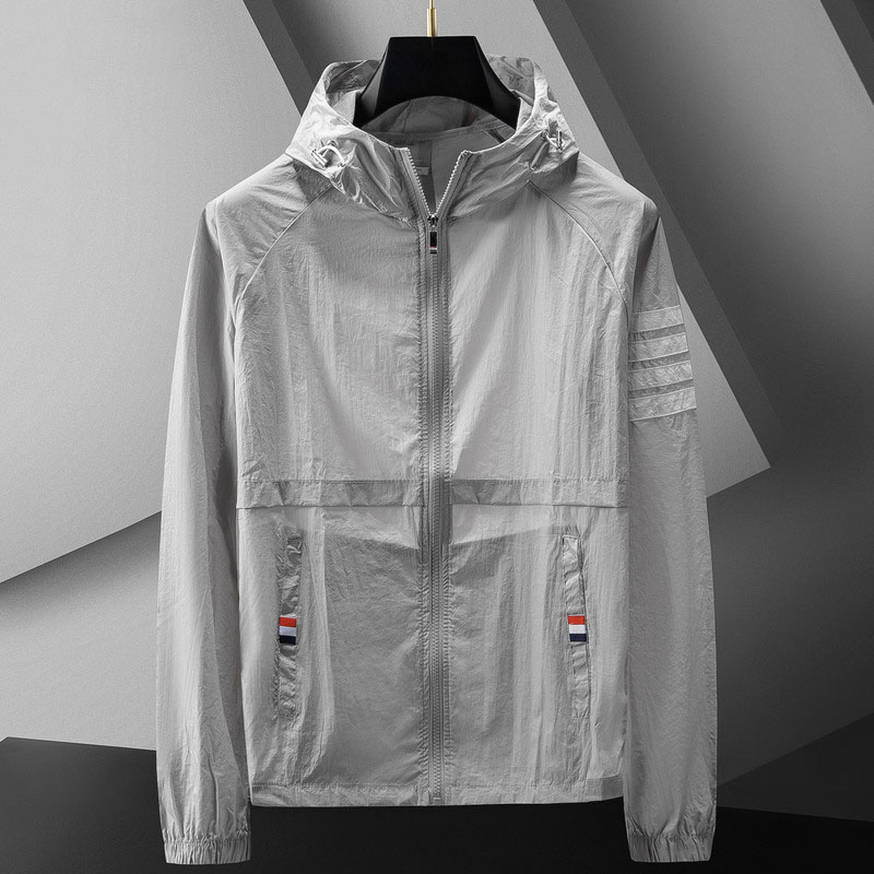 Dylan™ | Chaqueta varsity cortavientos con capucha