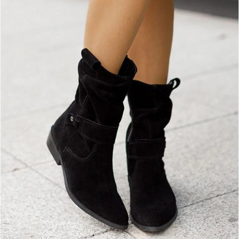 Maggie™ | Botas camperas de ante slouchy a media caña