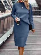Claire™ | Conjunto de punto: jersey de cuello alto y falda midi