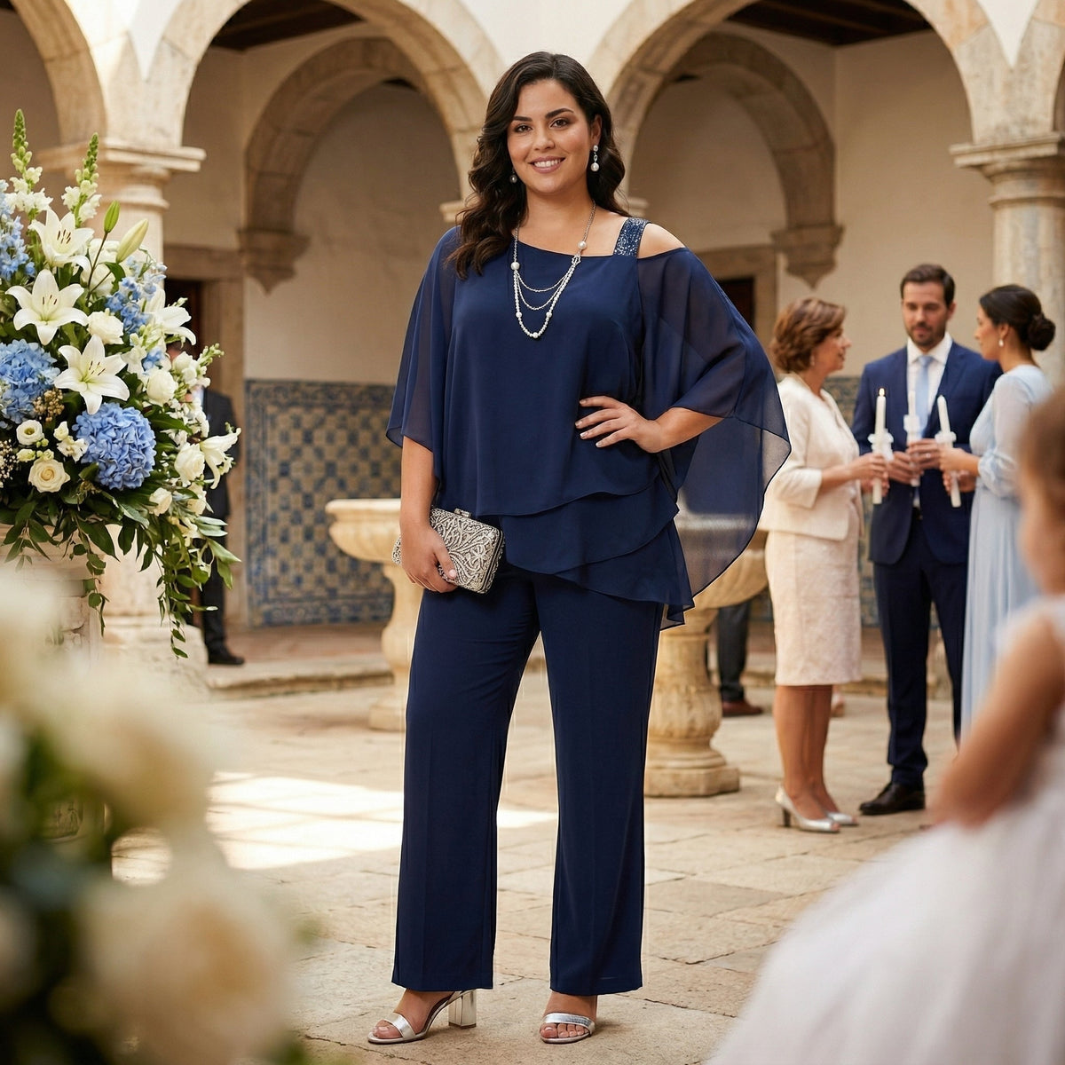Sadie™ | Conjunto elegante de gasa con escote asimétrico