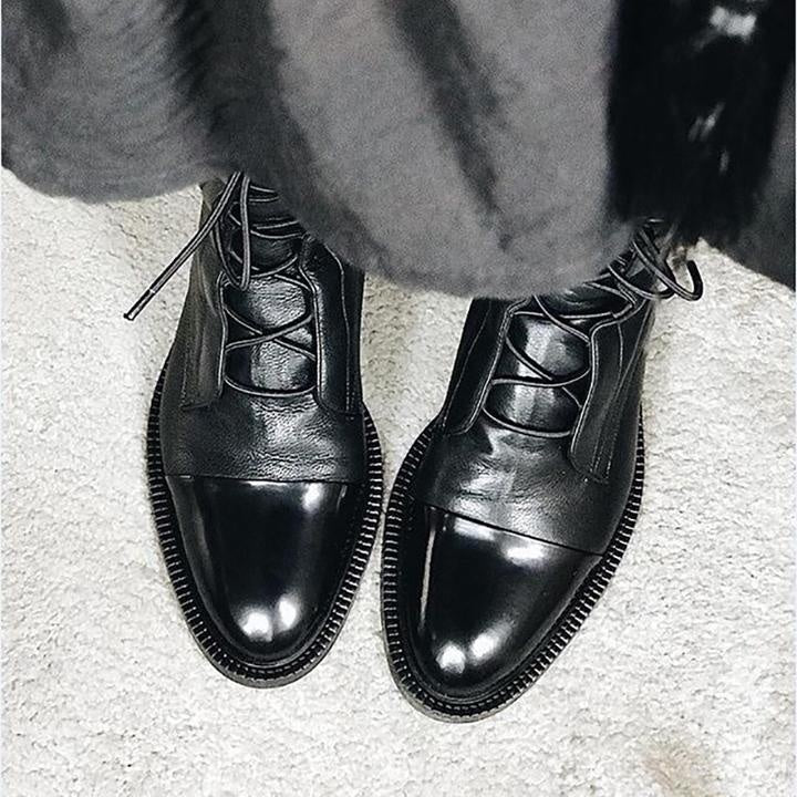 Michelle™ | Botas planas de piel con cordones y caña media