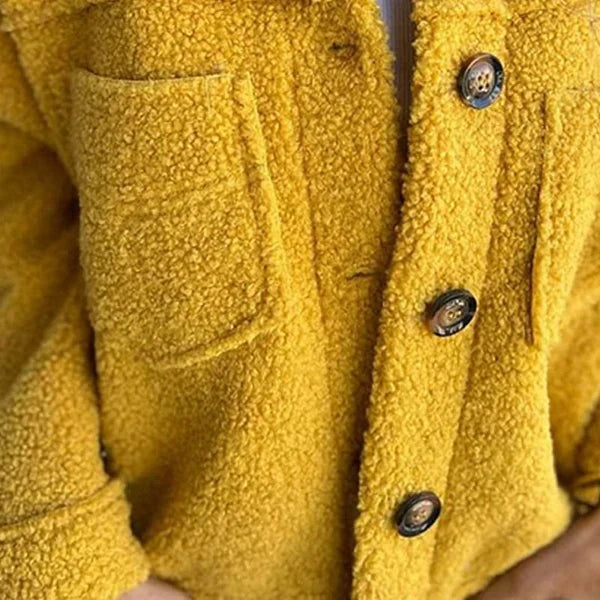Quinn™ | Chaqueta de borreguito con botones y solapas
