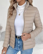 Rebecca™ | Chaqueta acolchada con cuello alto y cremallera