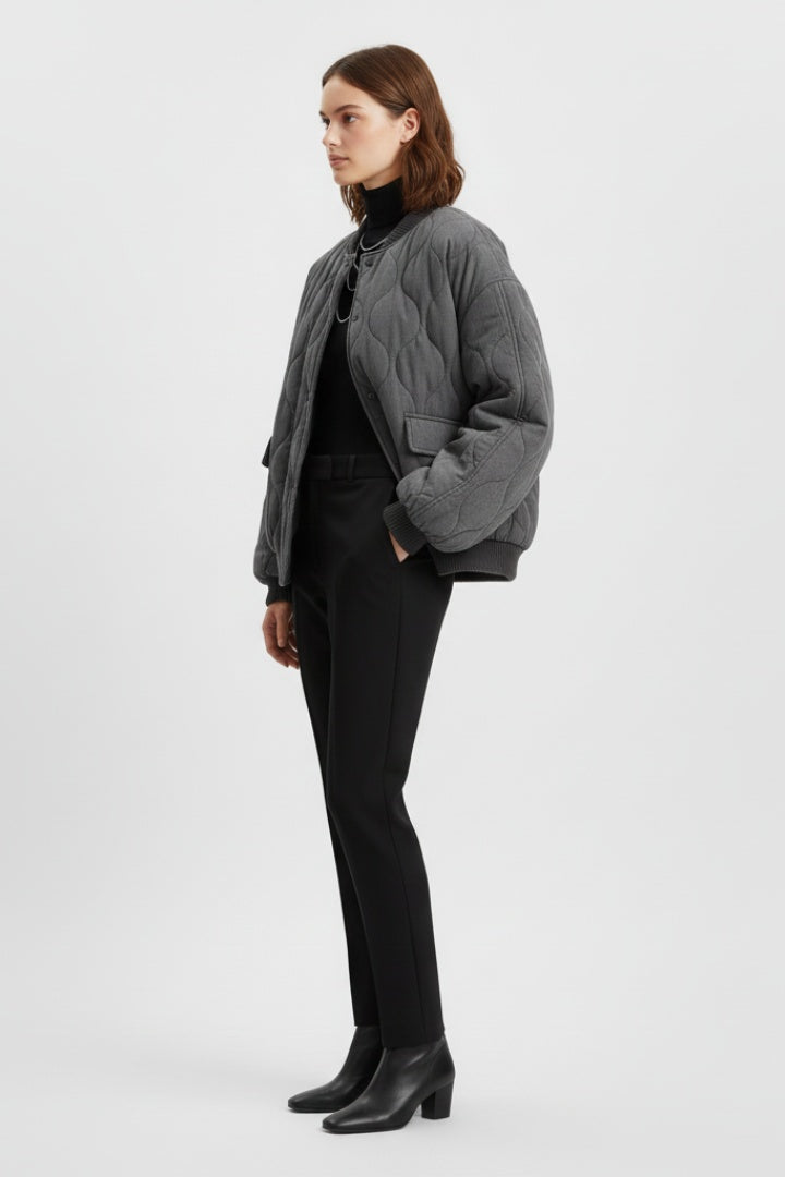 Nicole™ | Chaqueta bomber acolchada oversize con botones de presión