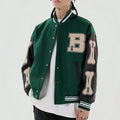 Ariana™ | Chaqueta varsity corta con parches bordados