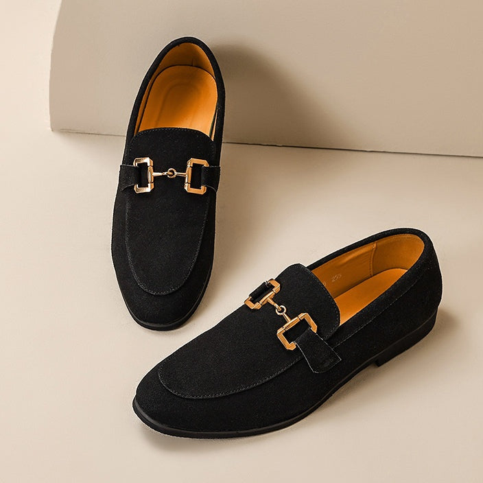 Liam™ | Mocasines de ante con hebilla dorada