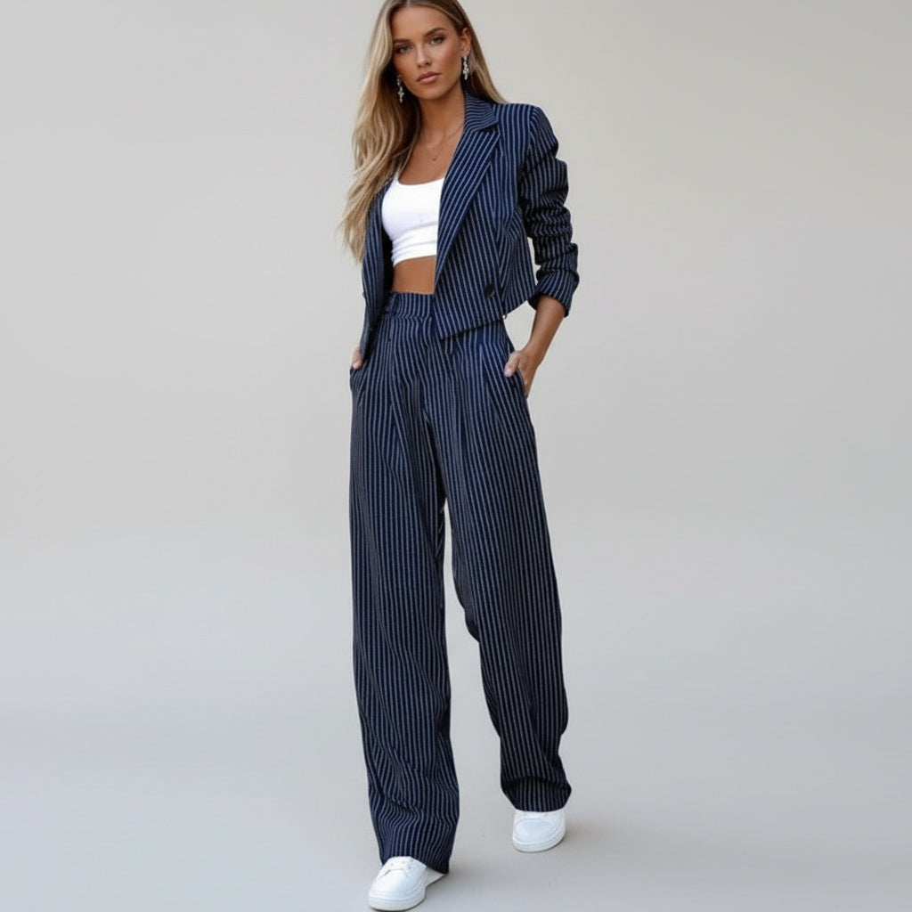 Claire™ | Conjunto de rayas: blazer corto y pantalón ancho