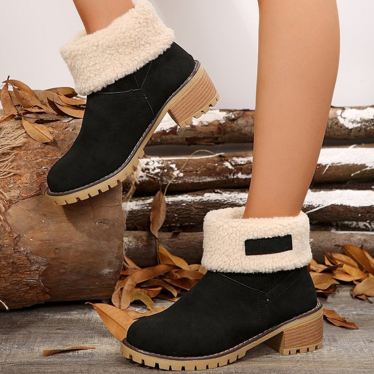 Madelyn™ | Botas de invierno de ante con forro sherpa a media caña