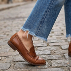 Alexandra™ | Vaqueros rectos de tiro alto rotos y cropped