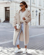 Cora™ | Abrigo largo de borreguito oversize